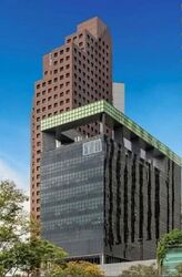 Lippo Centre (D2), Office #639836861